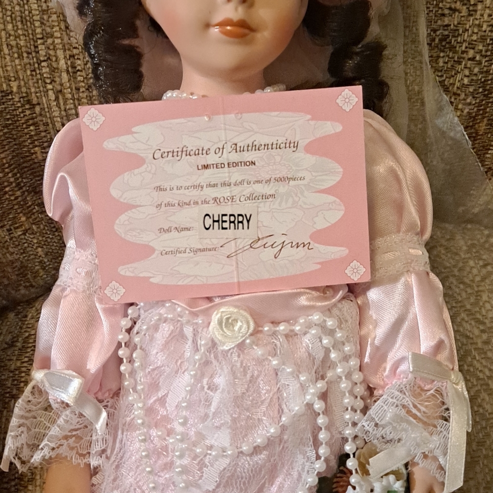 Rose Doll Collection - Picture 5 of 6